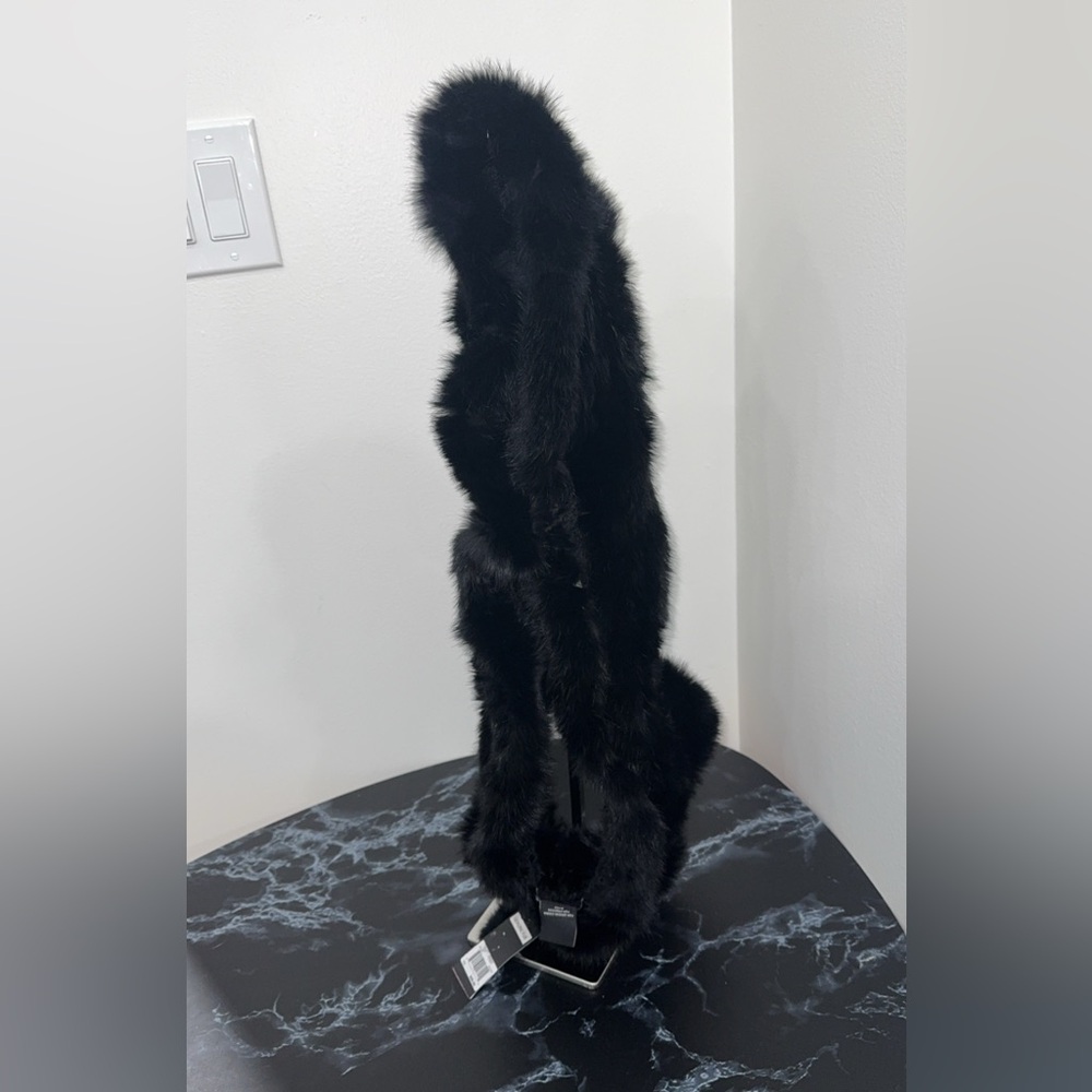 Marcus Adler 100% Rabbit Fur Ruffle Infinity Scarf Wrap BLACK AUTHENTIC NWT - Picture 3 of 8